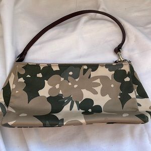 Banana Republic Pochette